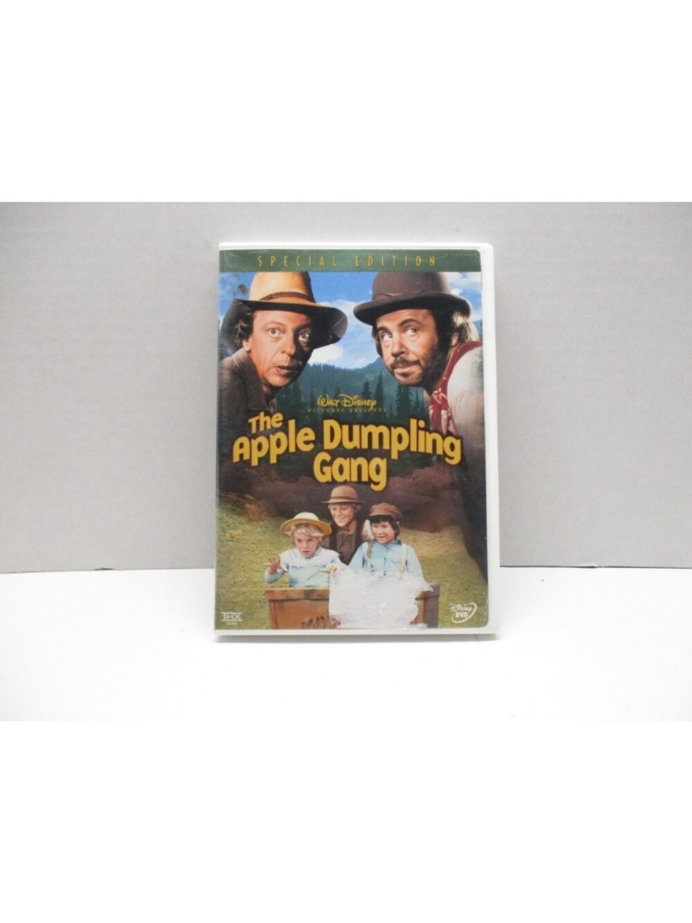 Disney The Apple Dumpling Gang DVD – White & Yellow Artwork